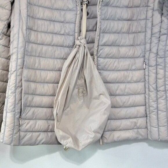MICHAEL KORS PACKABLE PUFFER JACKET MEDIUM - Picture 9 of 13